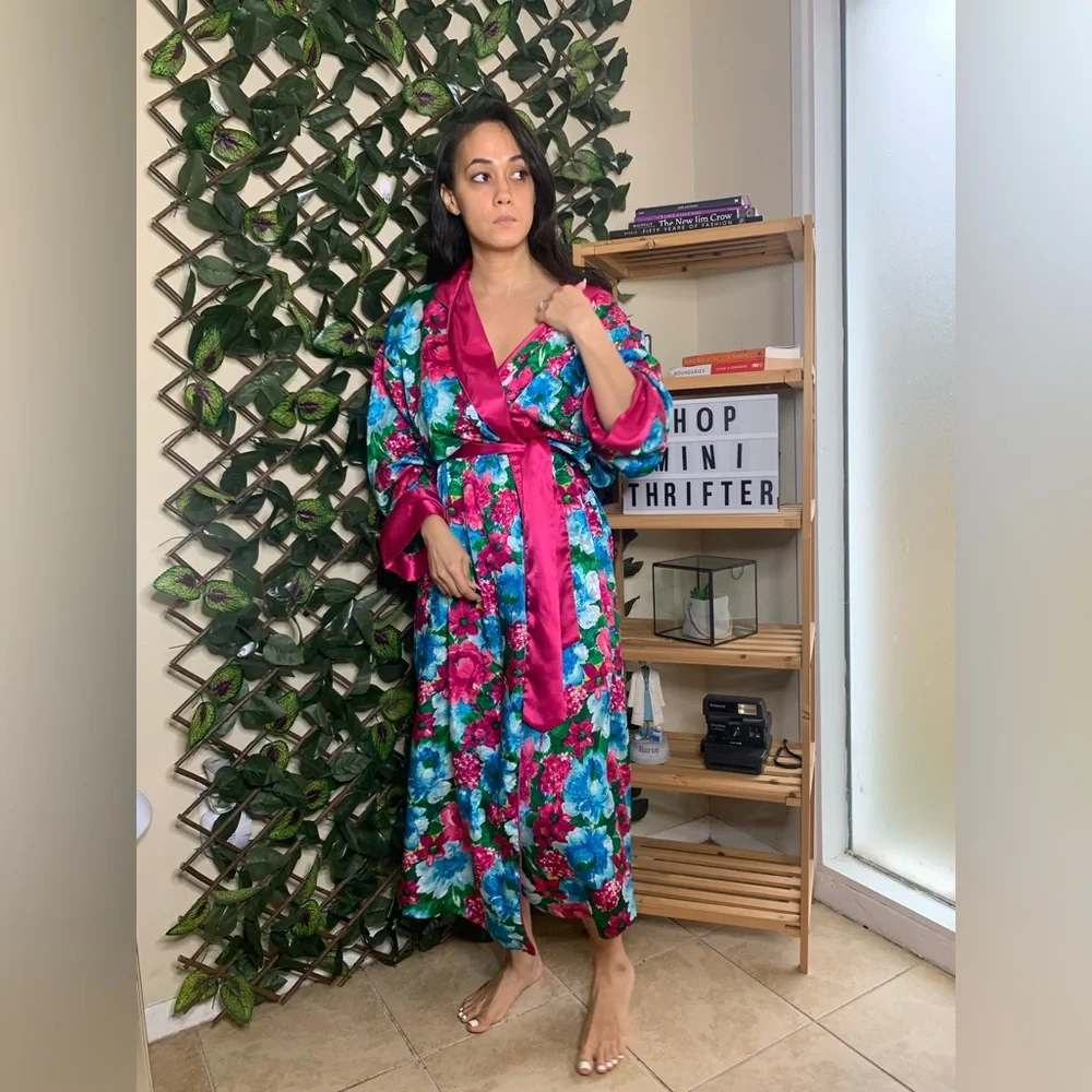 Gold Label Robe - Picture 5 of 6